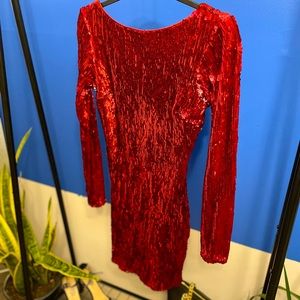 Dress the population read sequin boat neck mini dress